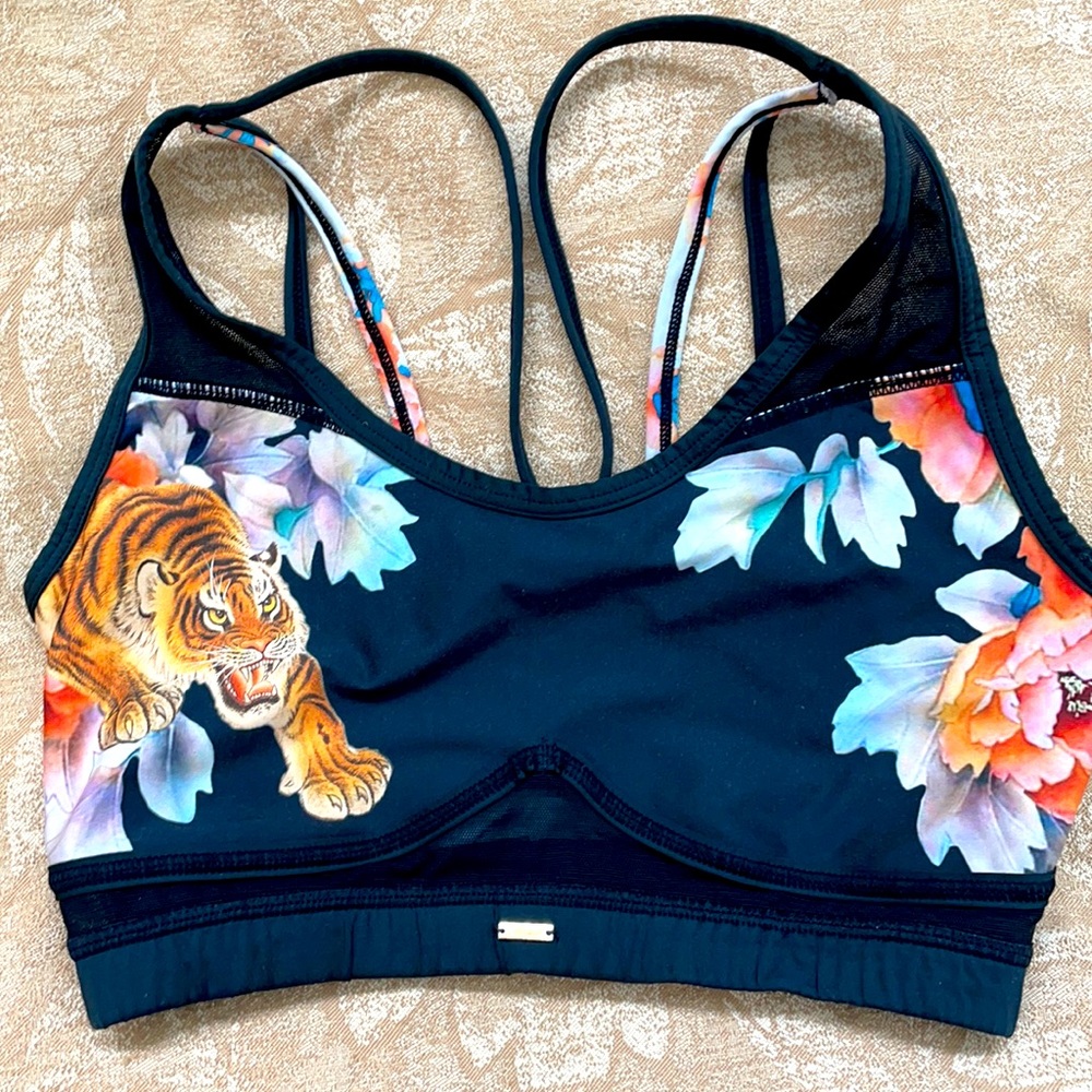 Naja Sports Bra